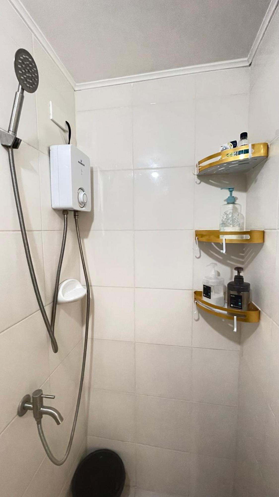 8 Spatial Condominium Davao Luaran gambar