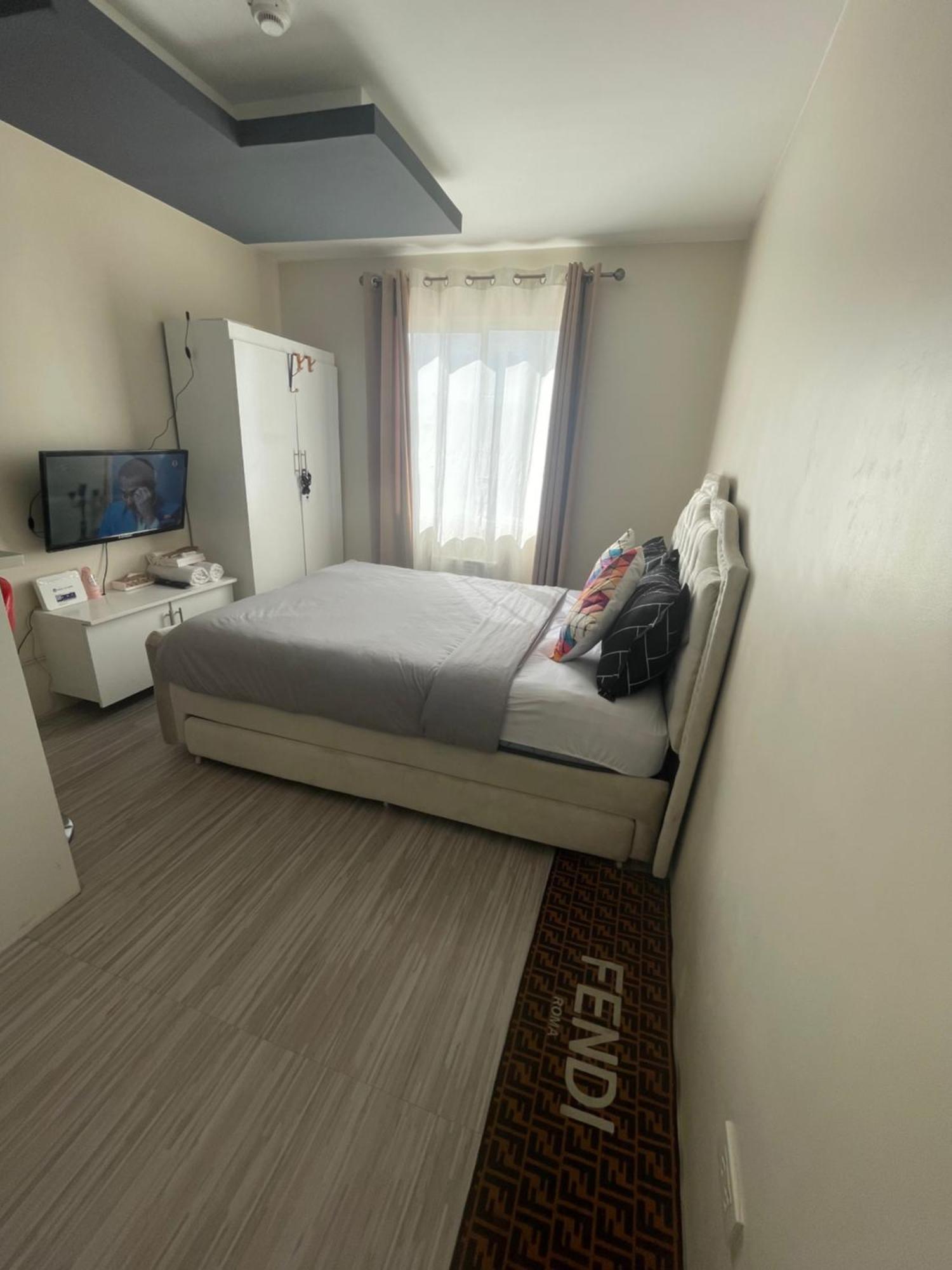 8 Spatial Condominium Davao Luaran gambar